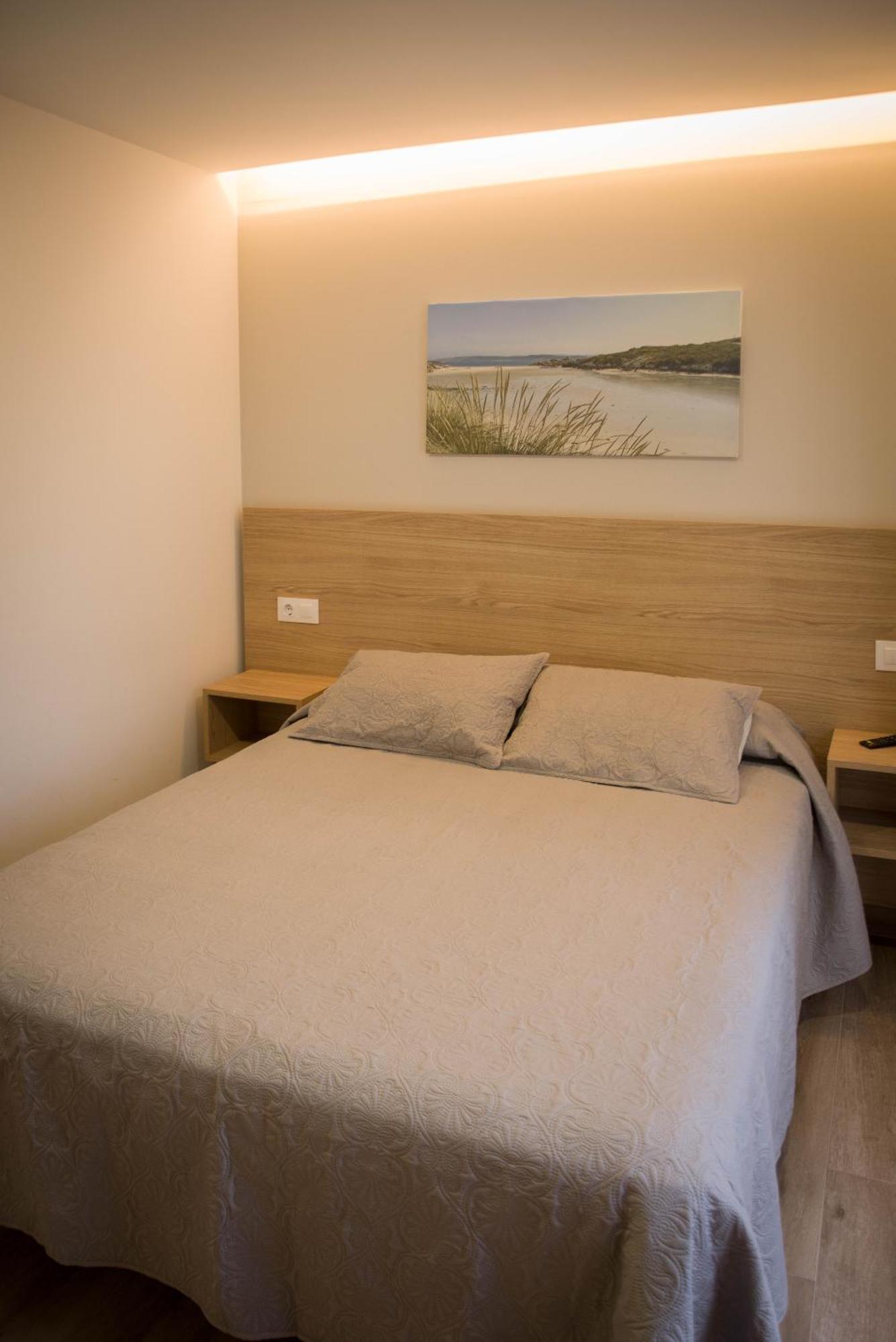 Apartamentos Turisticos Haz Amigo Muxia Zimmer foto